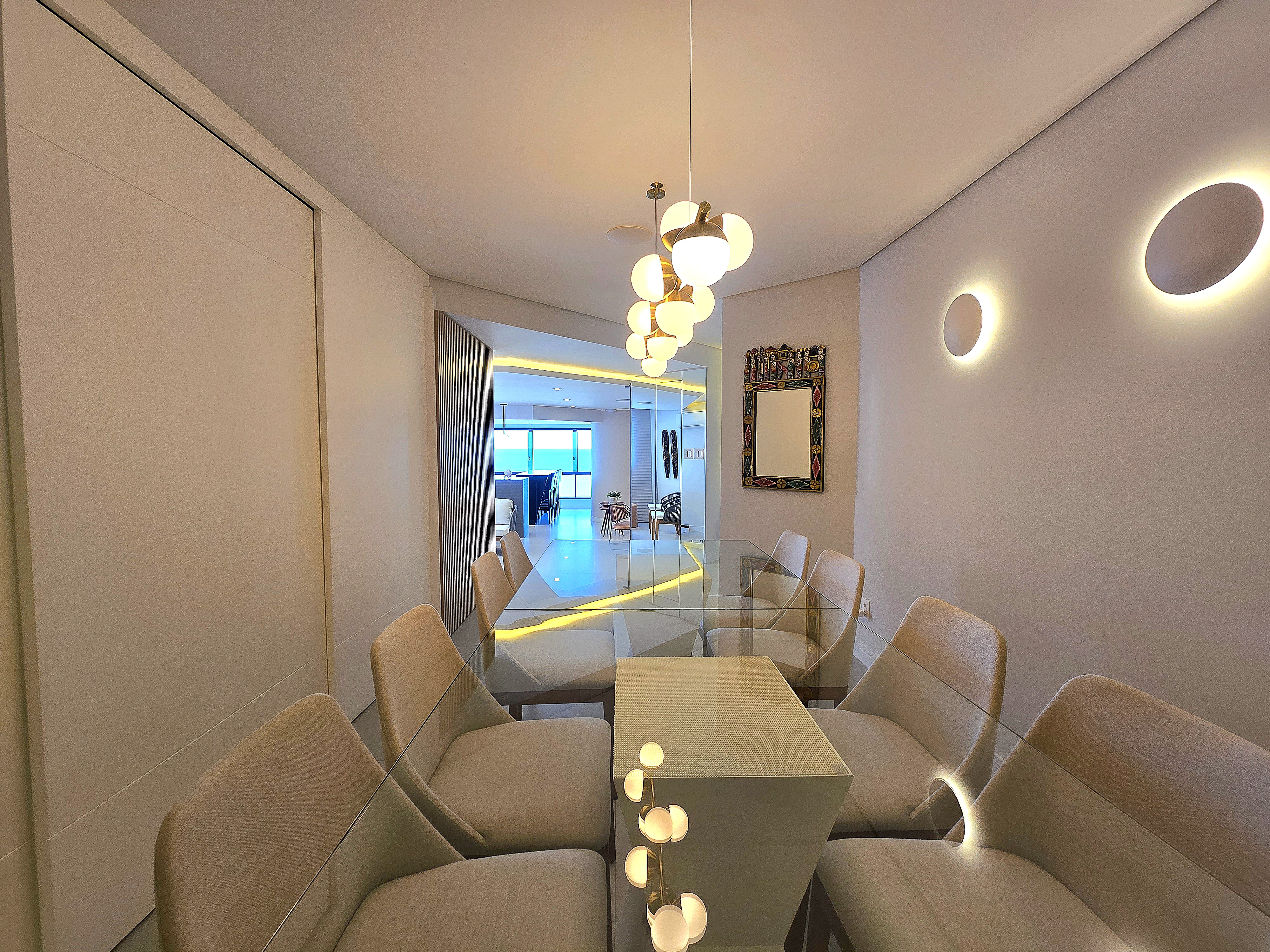 Apartamento à venda 4 suítes no Centro