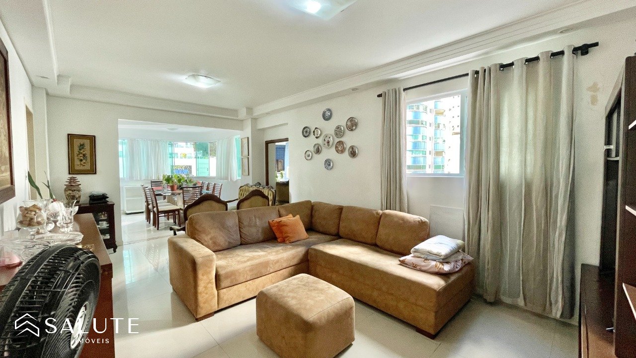 Apartamento à venda 2 suítes na Barra Norte