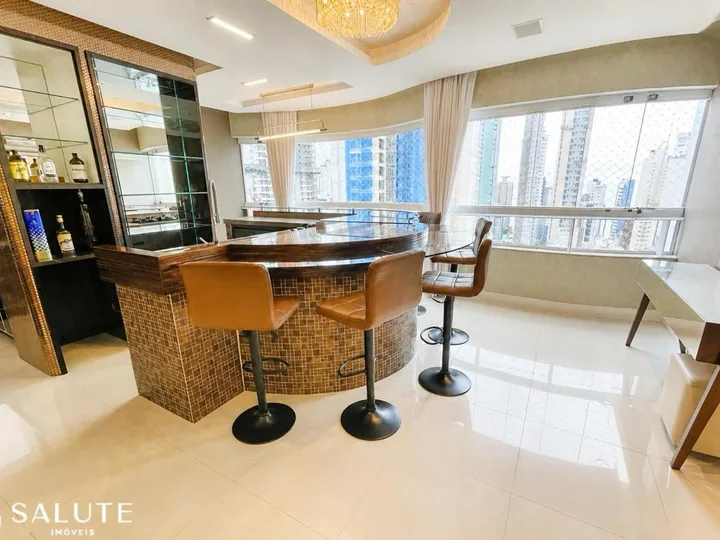 Apartamento aluguel anual 3 dormitórios, 1 suíte em Barra Sul