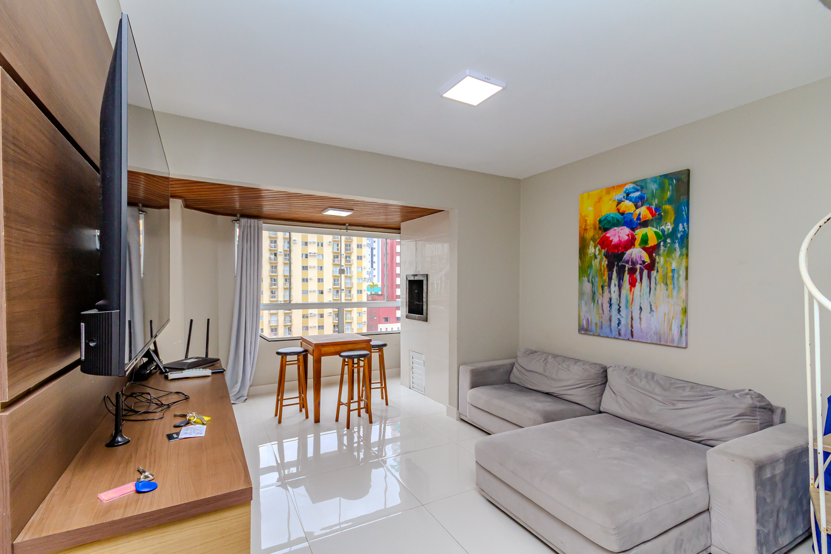 Cobertura Duplex à venda 4 dormitórios no Centro