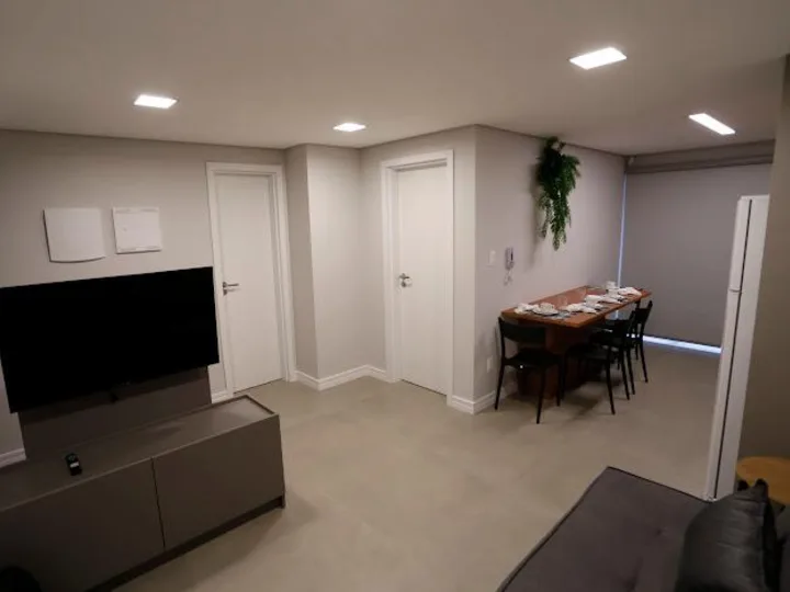 Studio aluguel 1 dormitório na Praia Brava de Itajaí