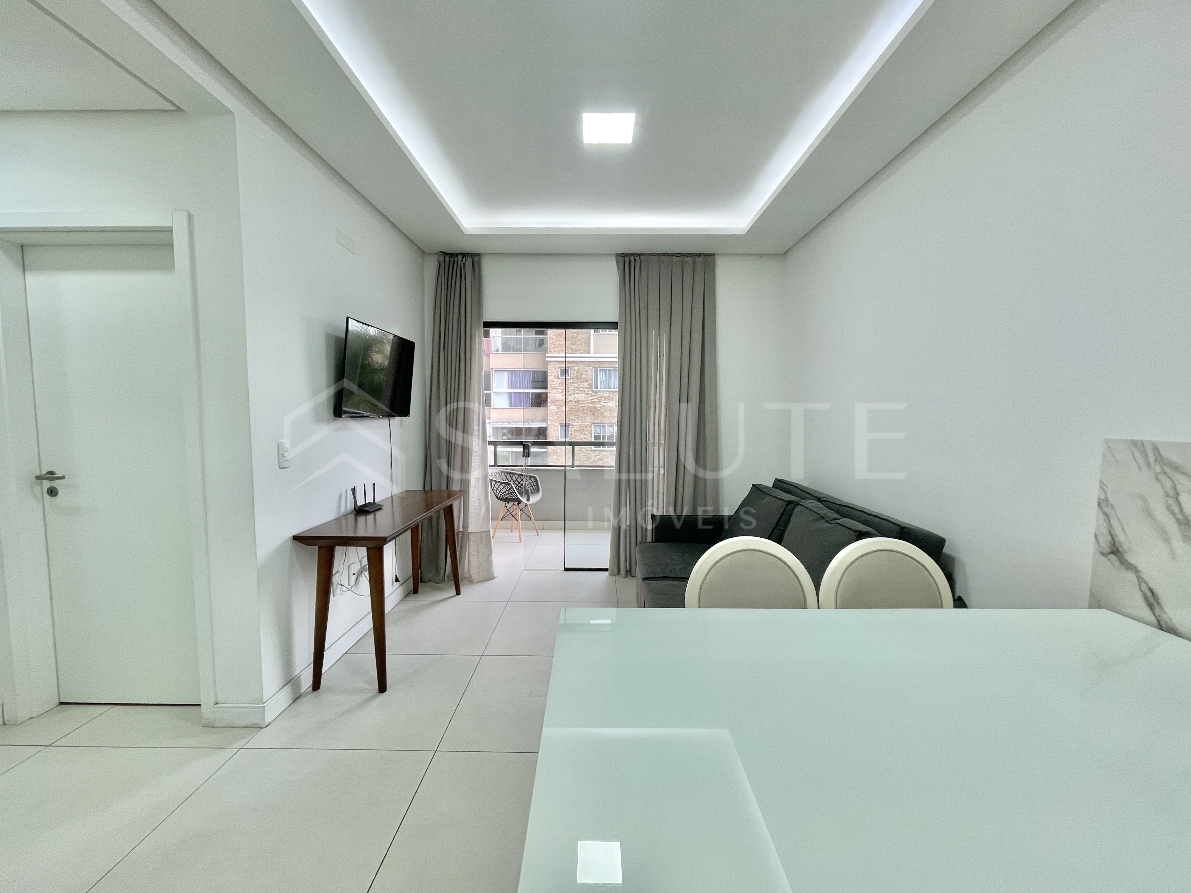Apartamento aluguel anual 2 dormitórios no Tabuleiro