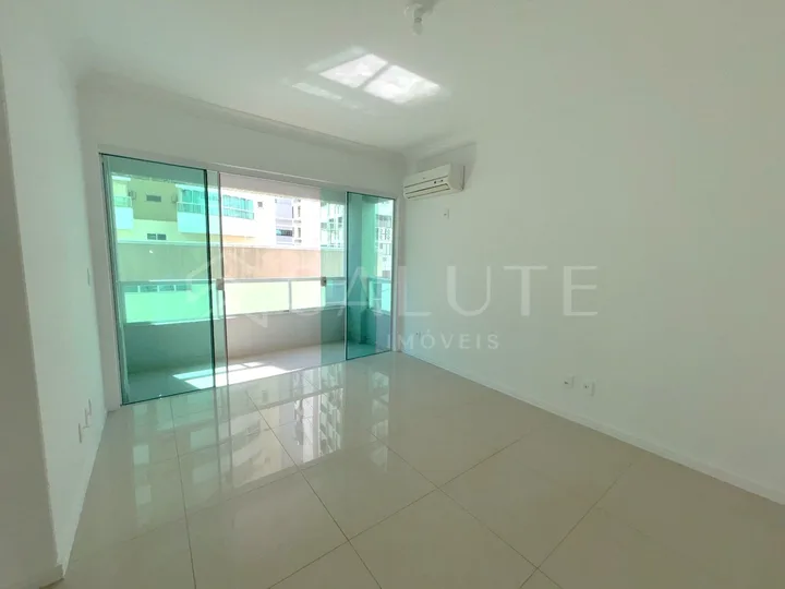 Apartamento à venda 4 dormitórios na Barra Norte