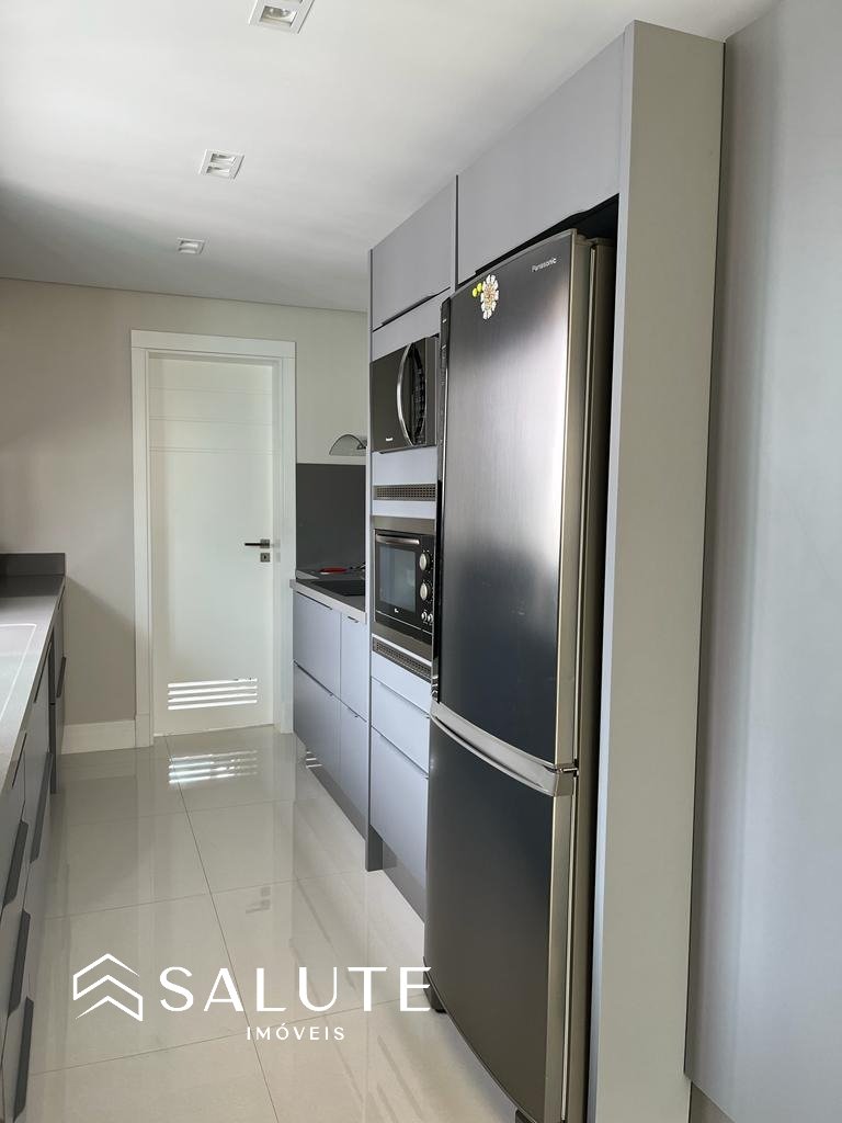 Apartamento à venda 4 dormitórios no Centro