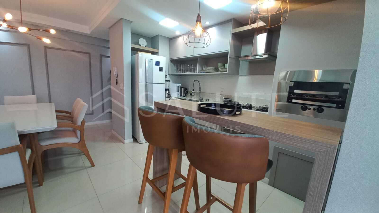 Apartamento aluguel anual 2 dormitórios no Centro