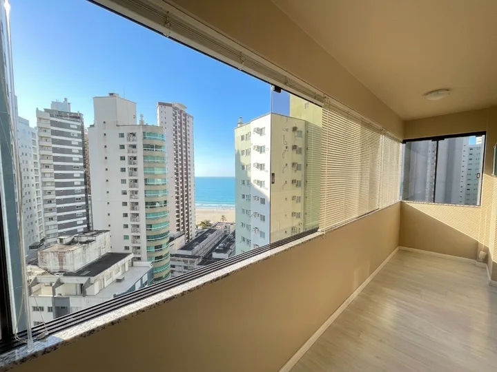 Apartamento à venda 2 dormitórios na Barra Sul