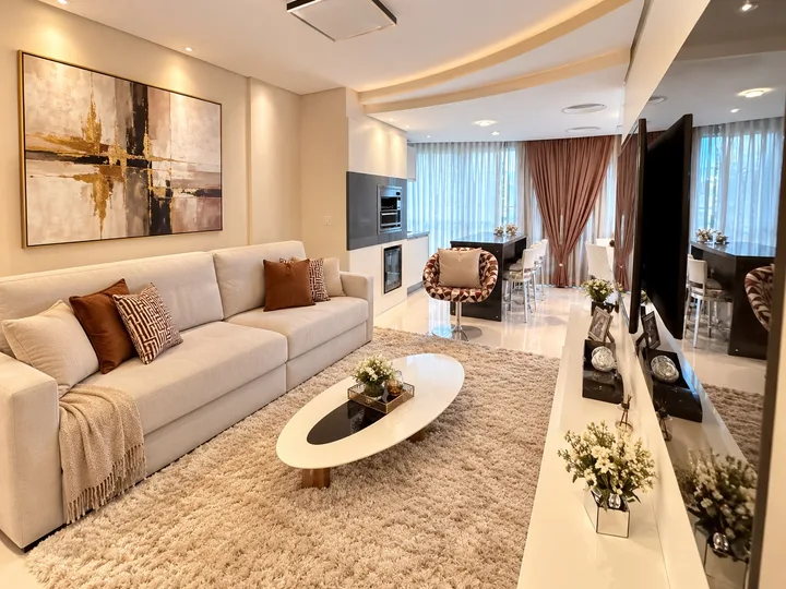 Apartamento à venda 3 dormitórios na Barra Sul