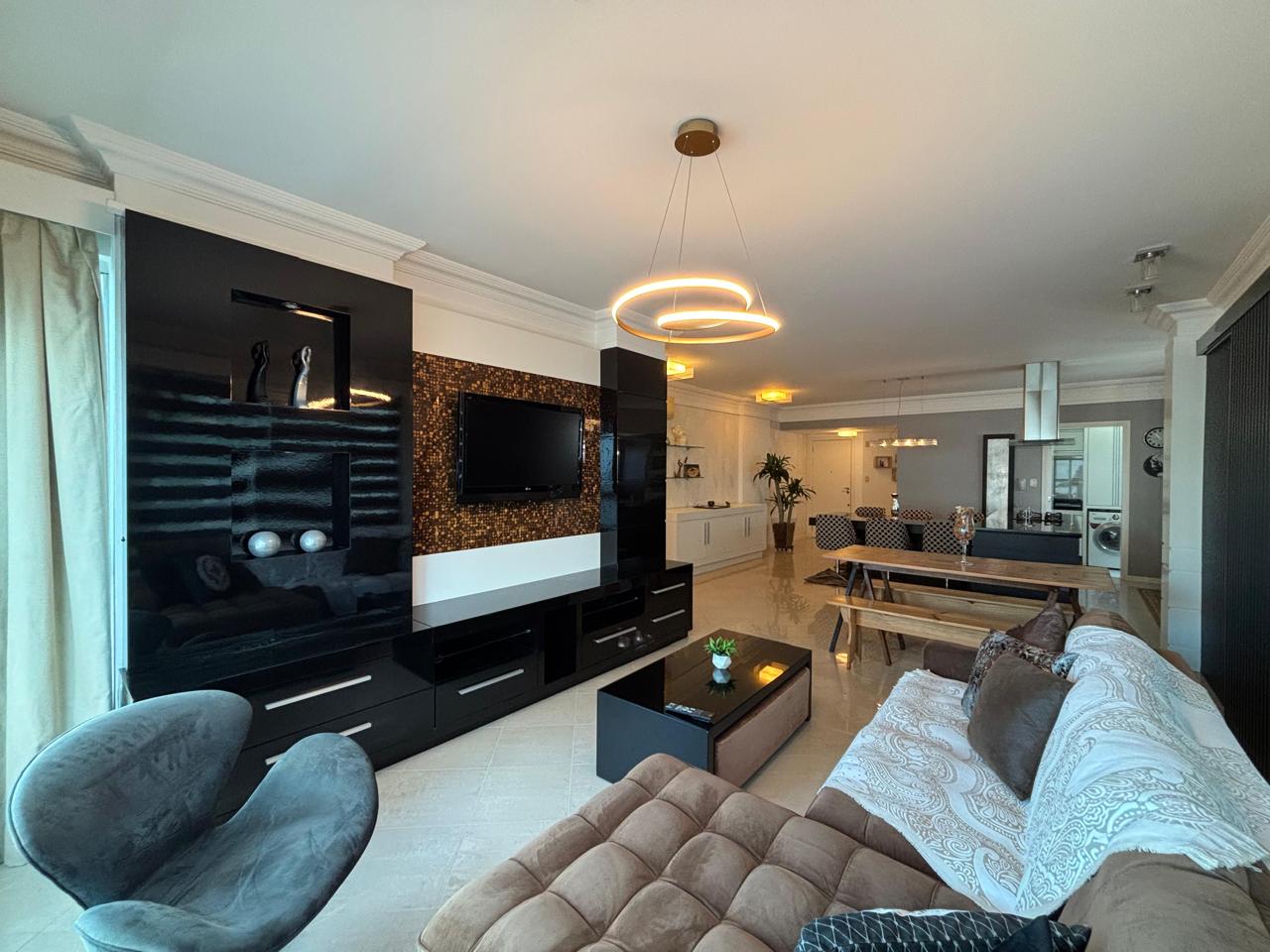 Apartamento à venda 3 dormitórios no Centro