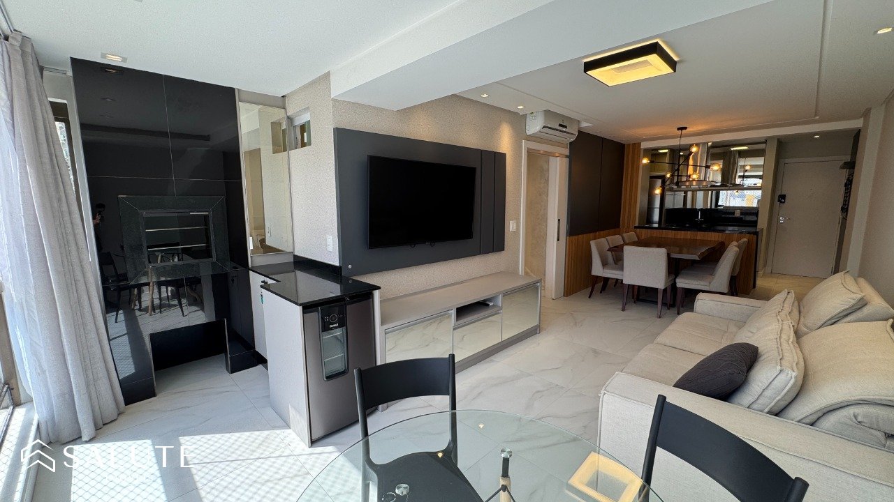 Apartamento à venda 3 dormitórios no Centro