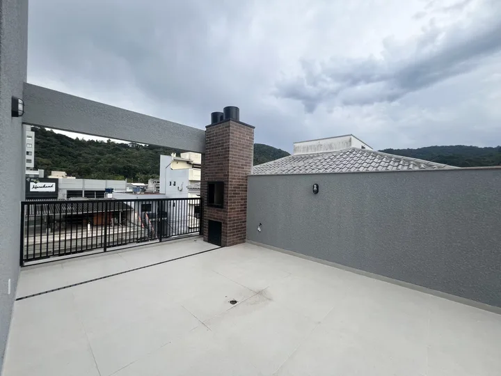 Apartamento à venda 2 suítes nas Nações