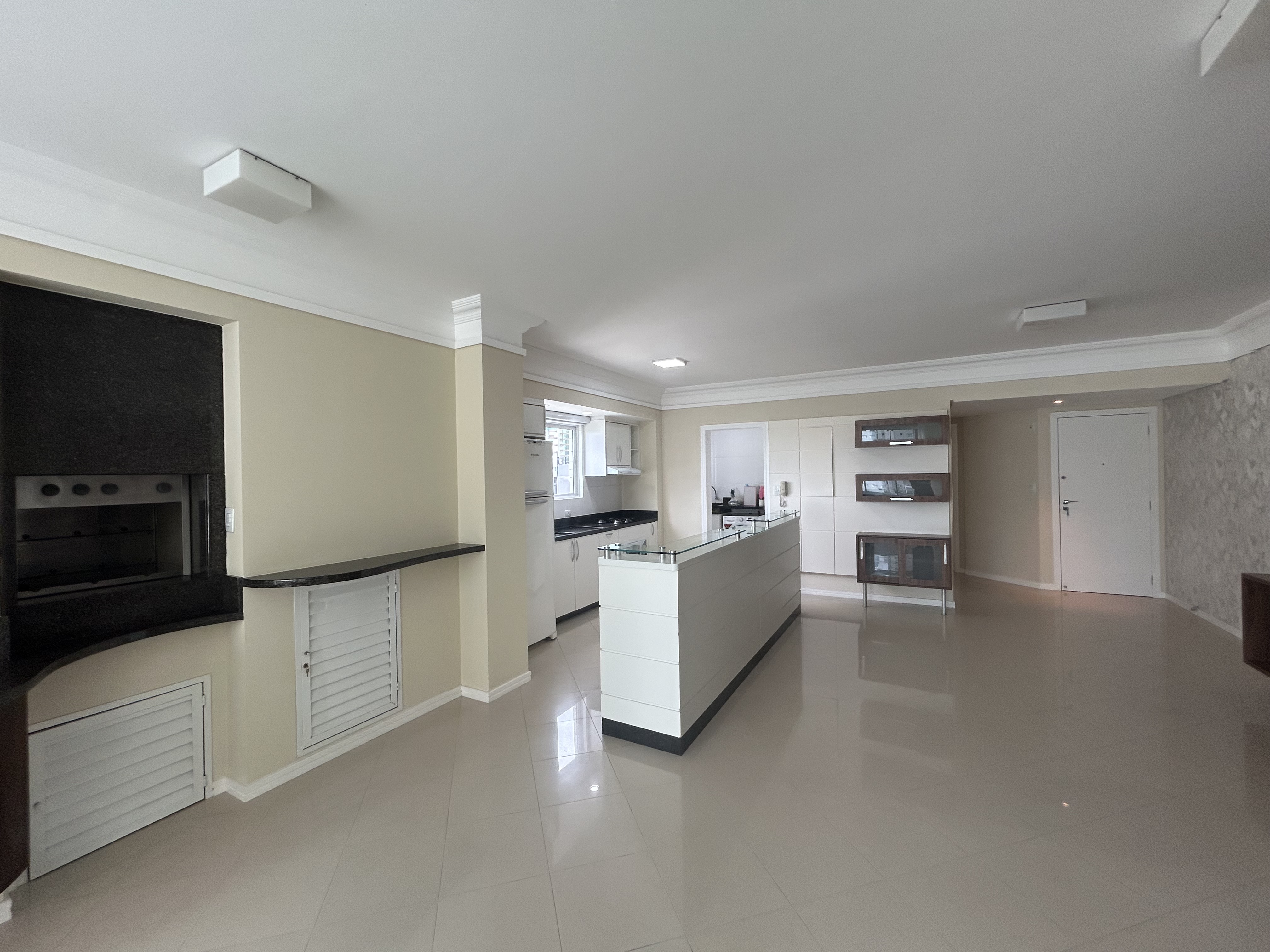 Apartamento à venda 2 suítes no Centro