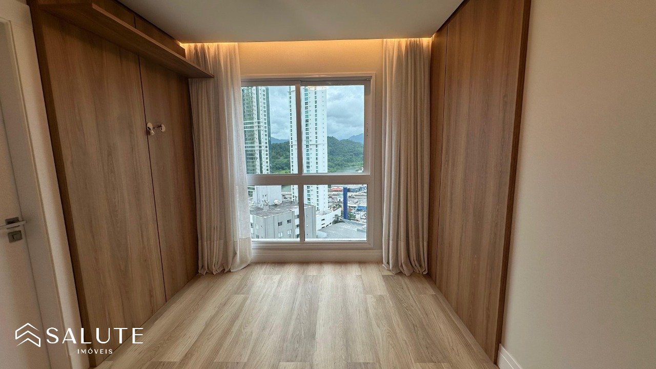 apartamento à venda 03 Dormitórios na Barra Sul