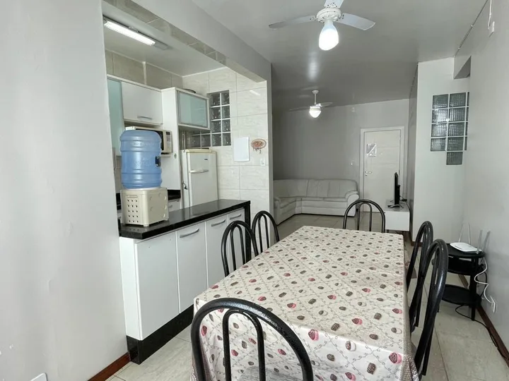 Apartamento à venda 2 dormitórios no Centro