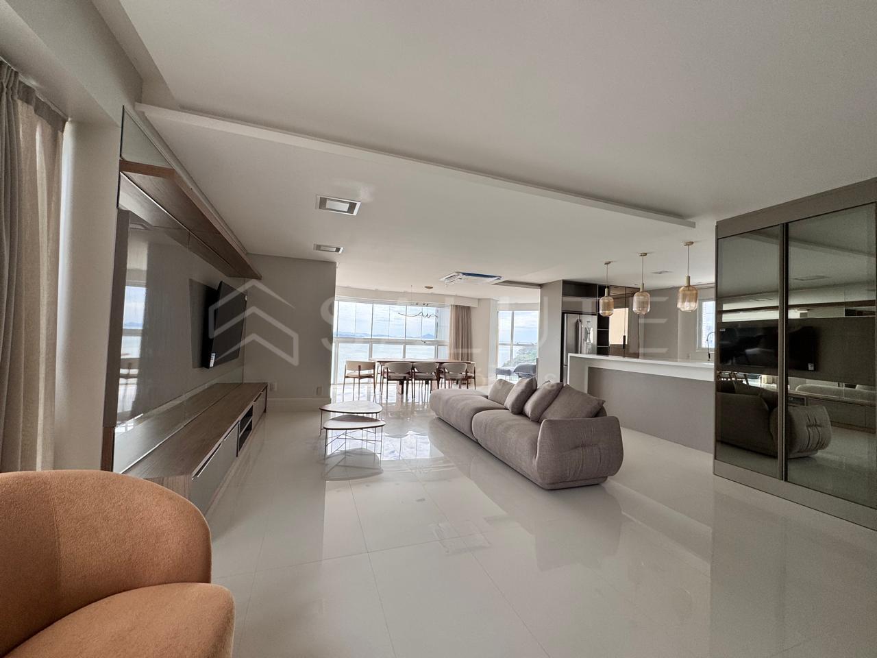 Apartamento locação anual 4 Suítes na Barra Sul