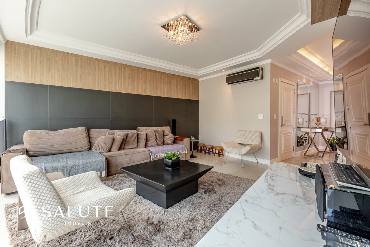 Apartameto diferenciado na Quadra Mar