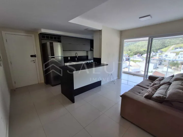 Apartamento com 2 dormitórios, 1 suíte na Ressacada | Itajaí