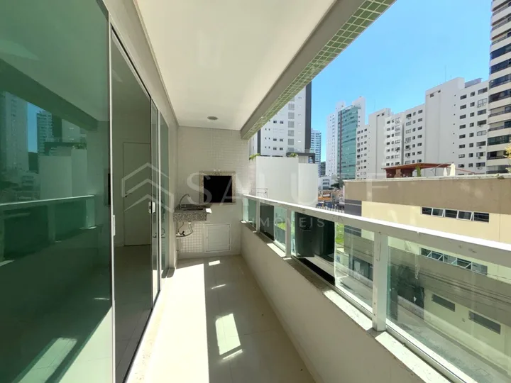 Apartamento à venda 4 dormitórios na Barra Norte