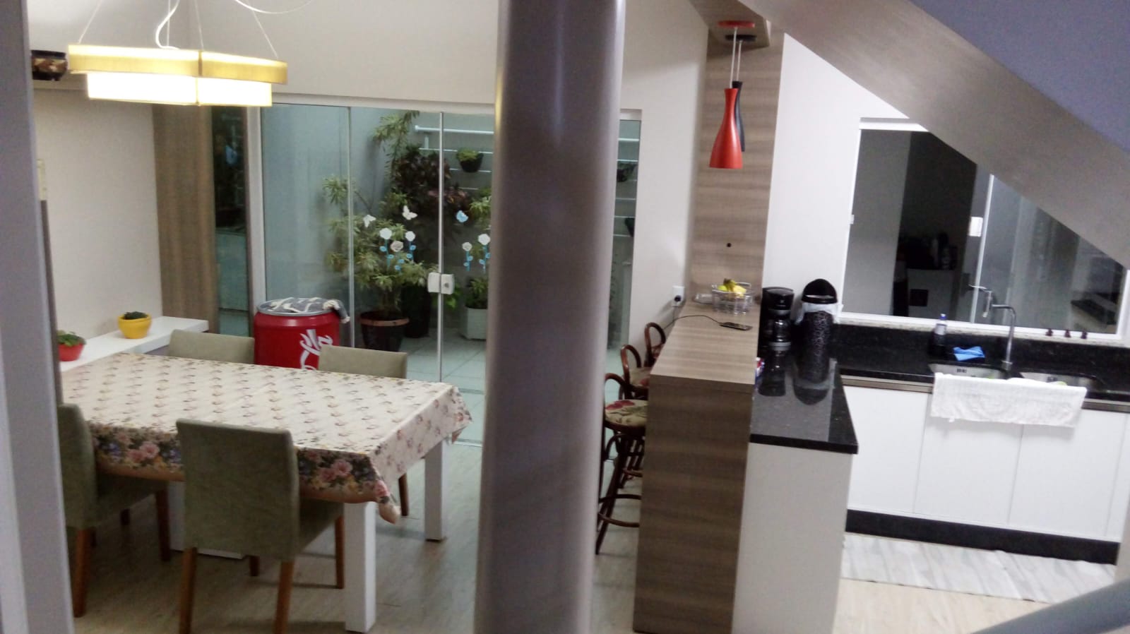 Casa à venda com 3 dormitórios no Centro