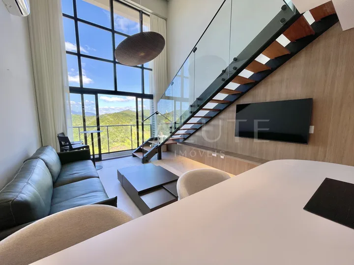 Apartamento à venda 1 suíte na Praia Brava