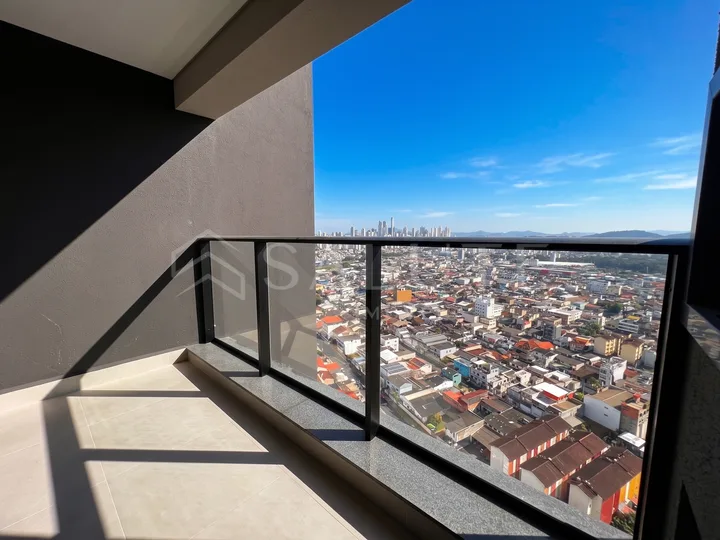 Apartamento para aluguel anual 2 dormitórios no Tabuleiro