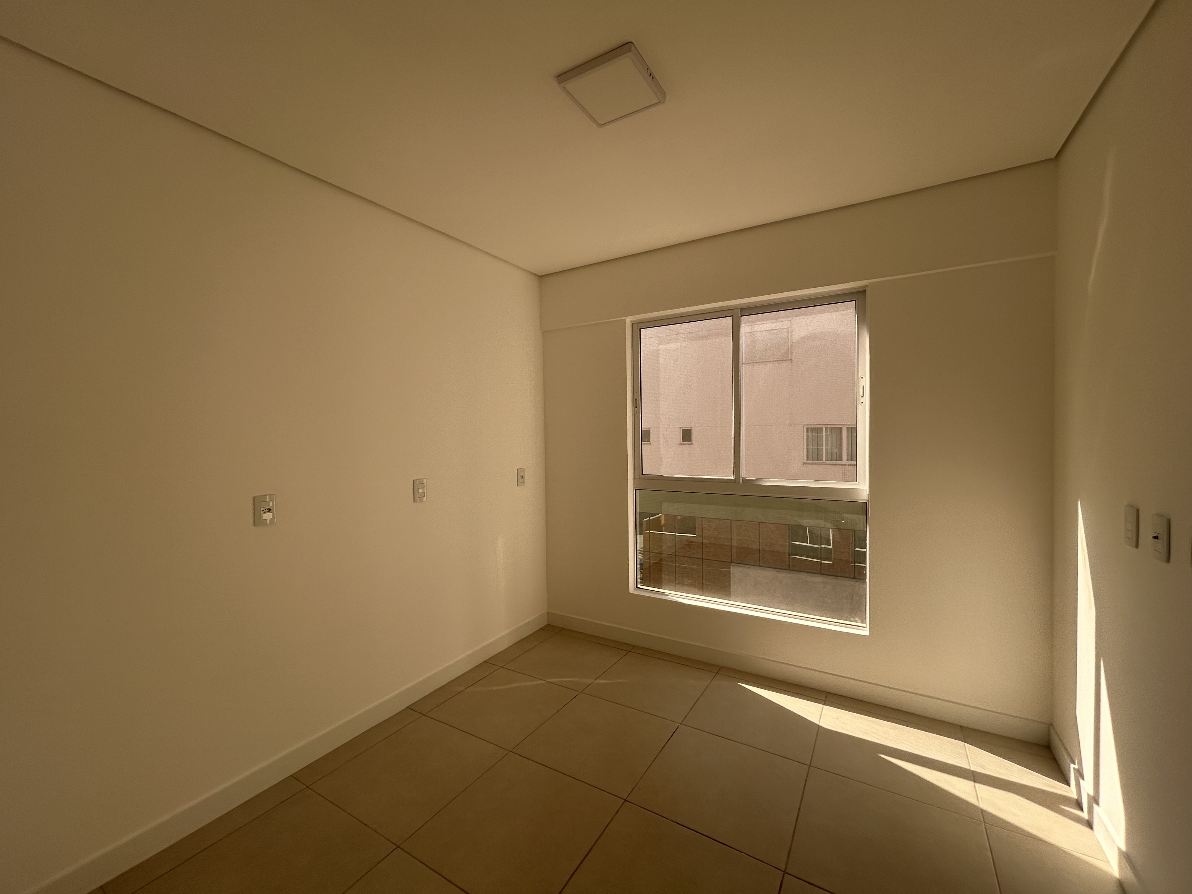 Apartamento aluguel anual 3 dormitórios no Centro