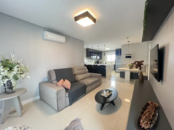 Apartamento aluguel anual 3 suítes no Centro