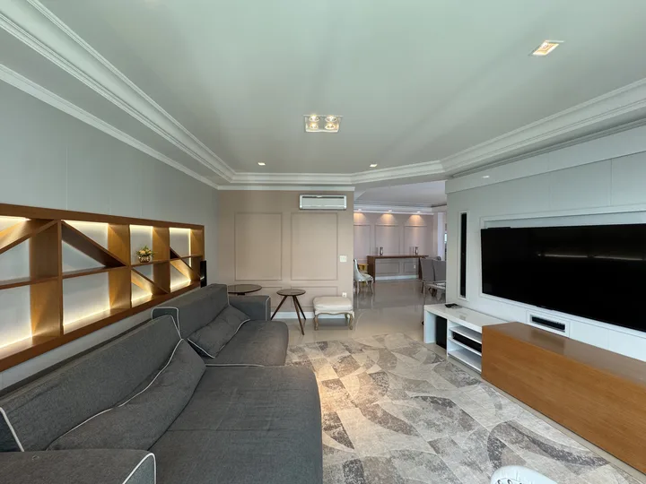 Apartamento aluguel 3 suítes na Barra Sul