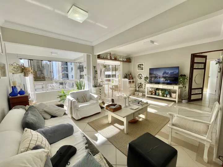 Apartamento à venda 3 dormitórios no Centro | Dom Maurício