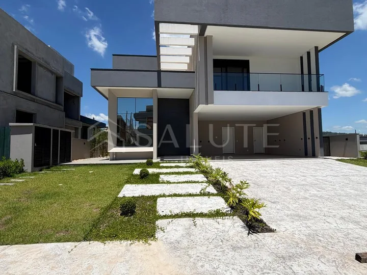 Casa em Condomínio à venda 4 suítes na Santa Regina | Caledônia Private Village