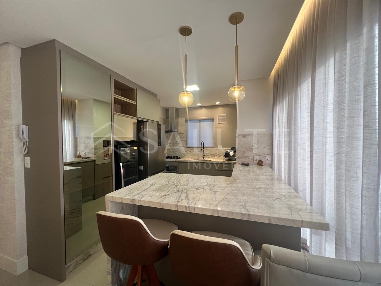 Apartamento aluguel anual com 4 dormitórios Centro