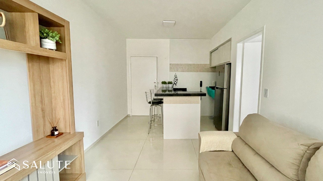 Apartamento aluguel anual 1 dormitório no Centro