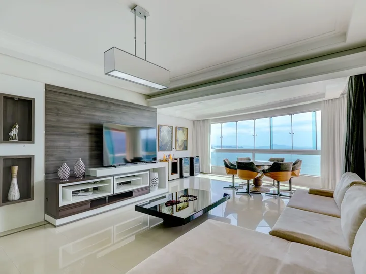 Apartamento aluguel anual 3 dormitórios Barra Sul