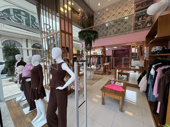 Ponto Comercial à venda no Centro