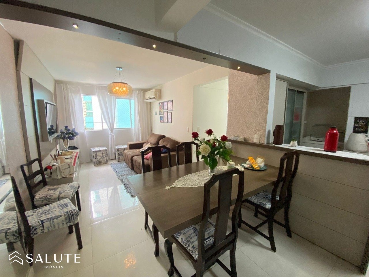 Apartamento aluguel anual 3 dormitórios na Barra Sul