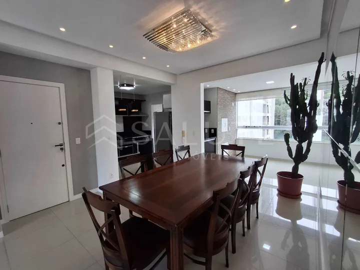 Apartamento à venda 2 suítes no Pioneiros