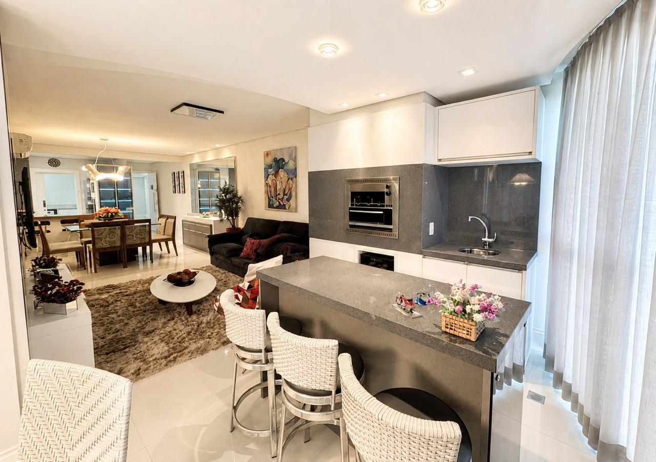 Apartamento à venda 3 dormitórios na Barra Sul