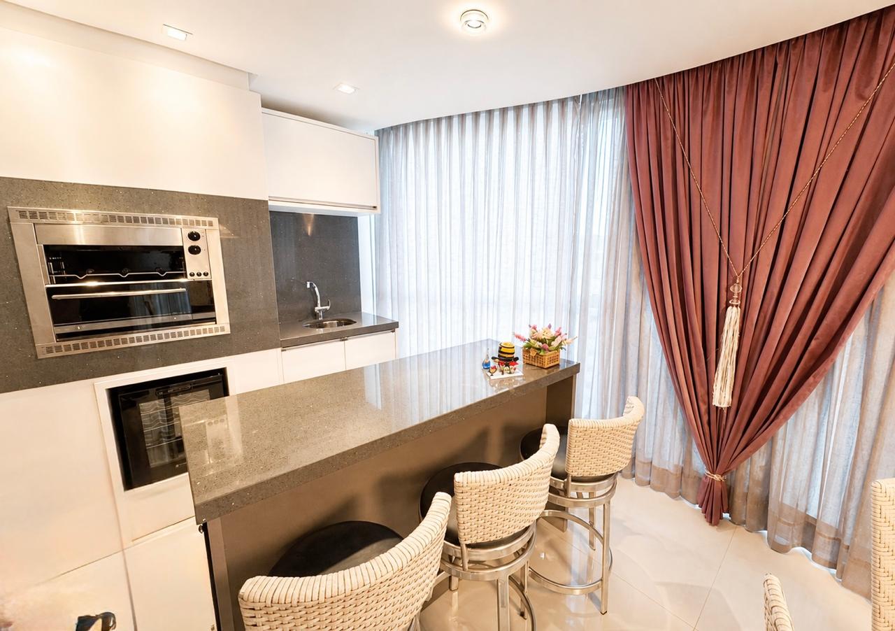 Apartamento à venda 3 dormitórios na Barra Sul