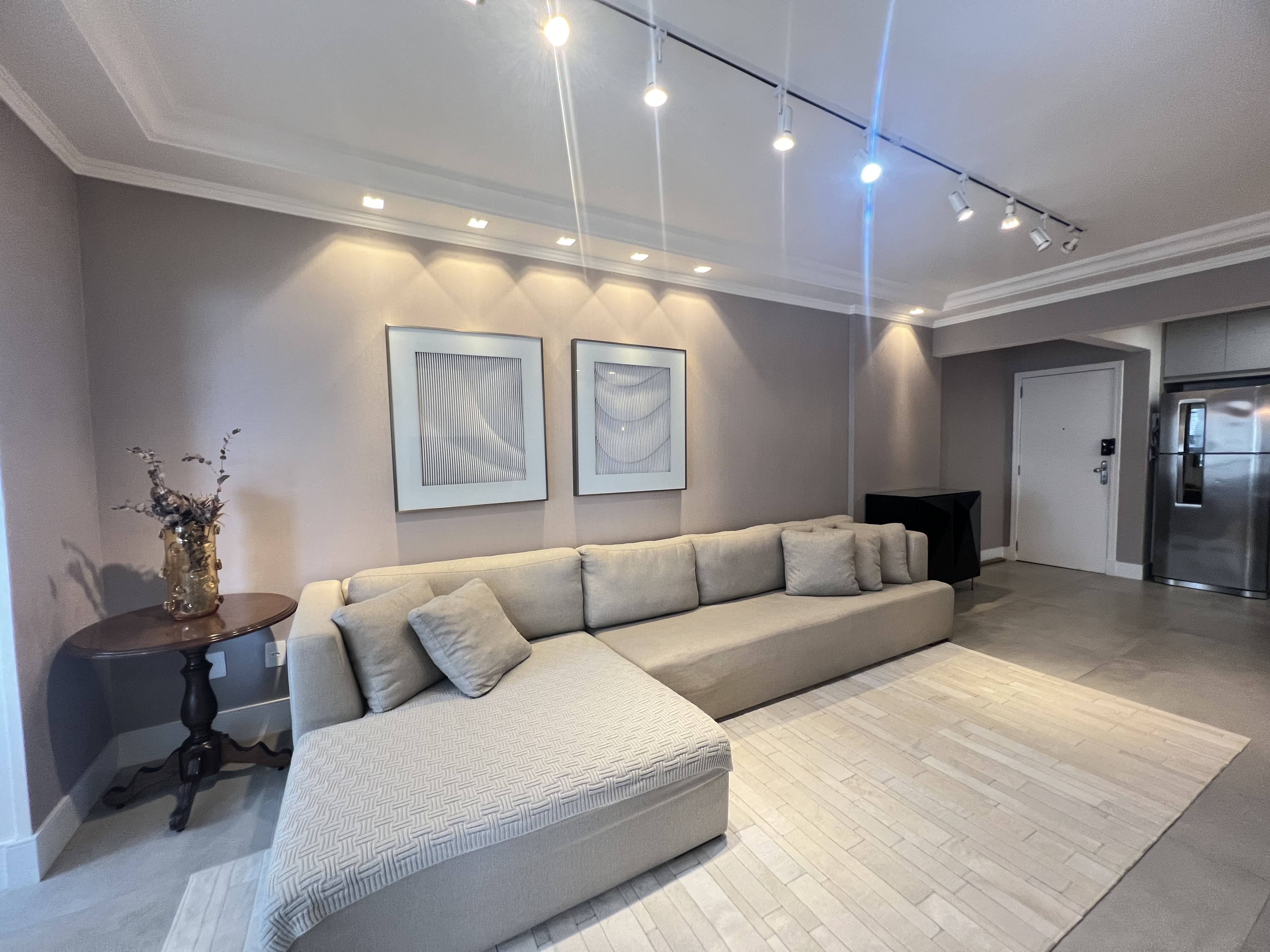 Apartamento à venda 2 suítes no Centro