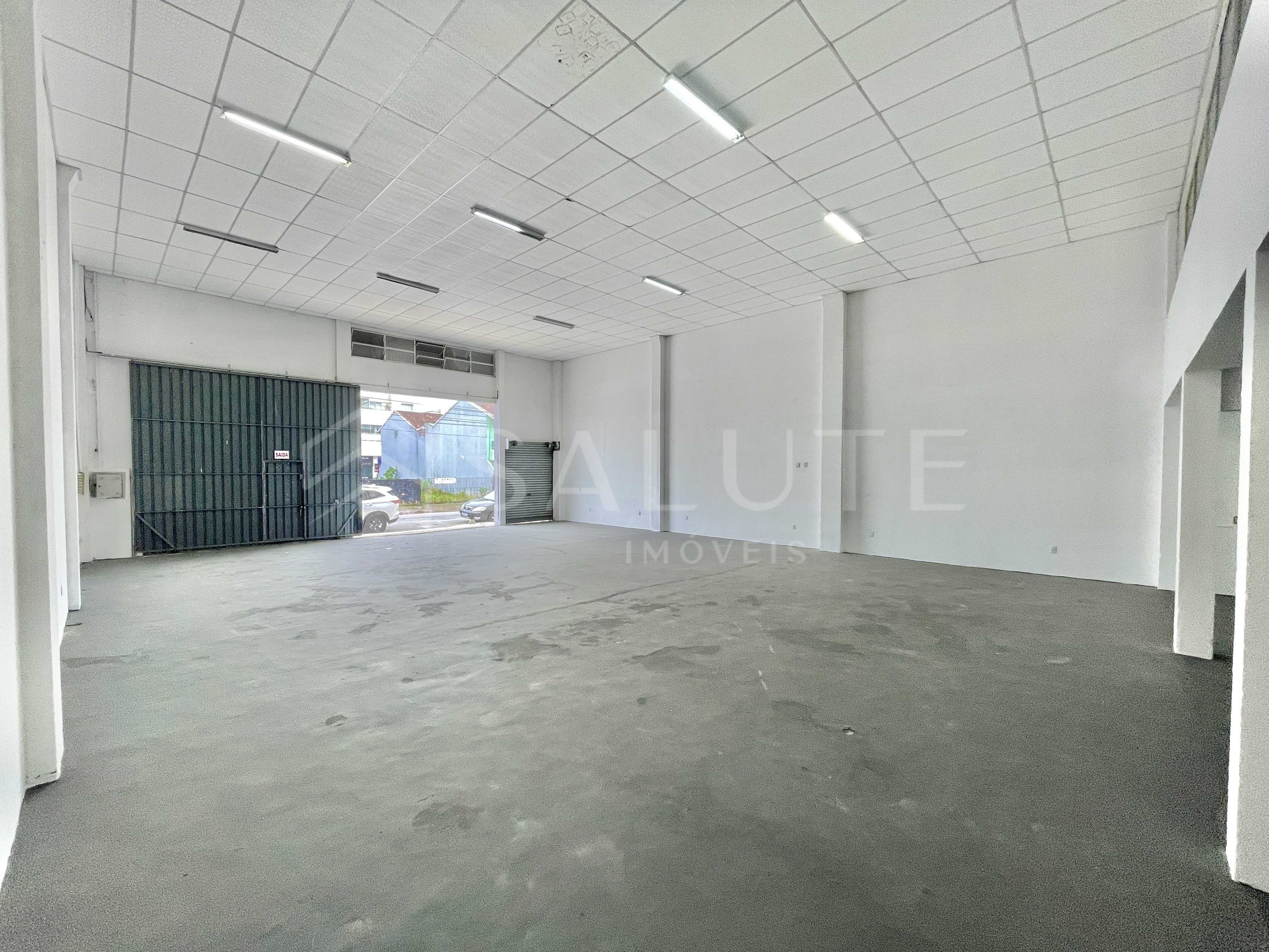 Galpão aluguel 340 m² no Centro