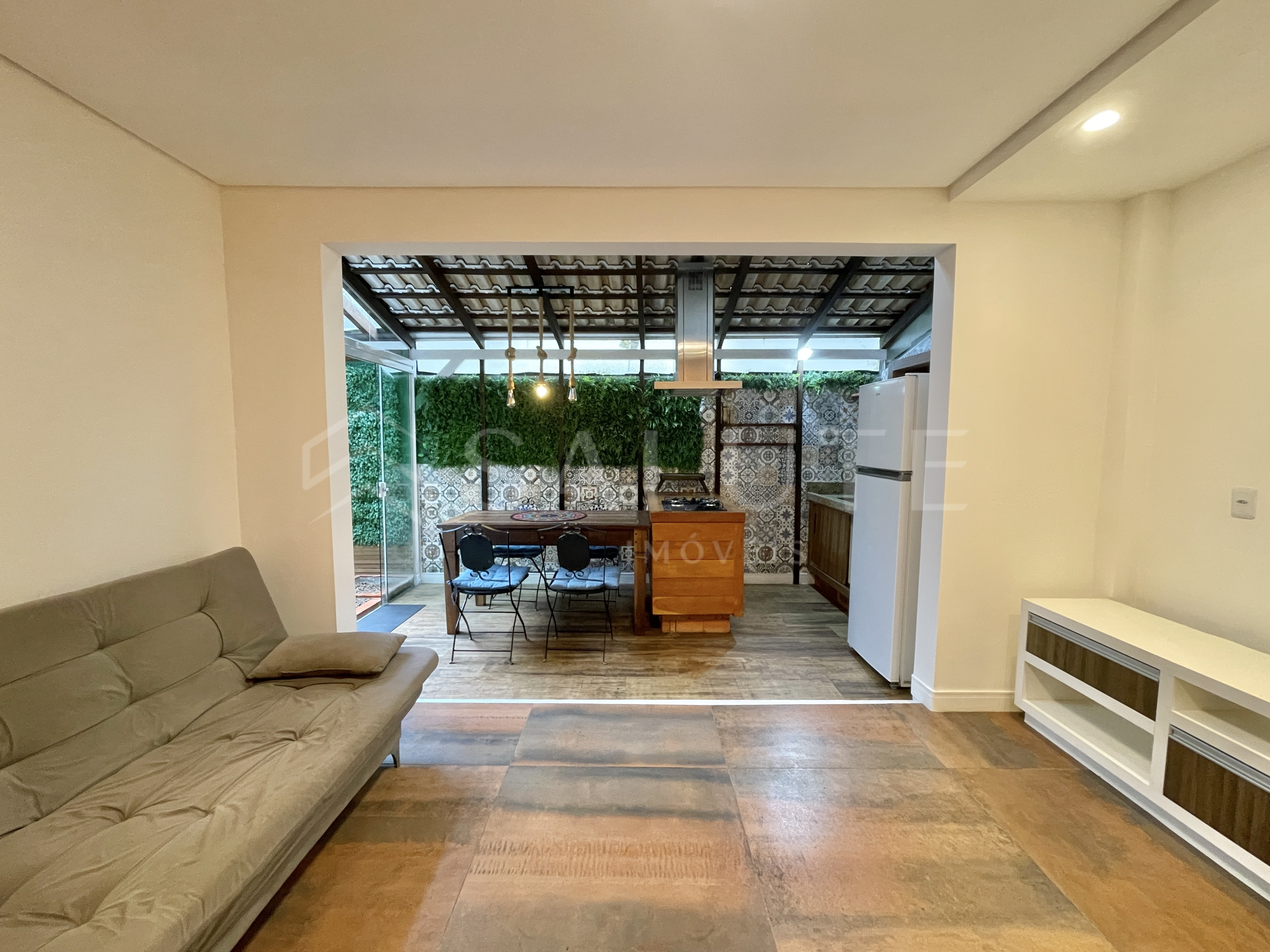 Apartamento aluguel anual 1 dormitório na Vila Real