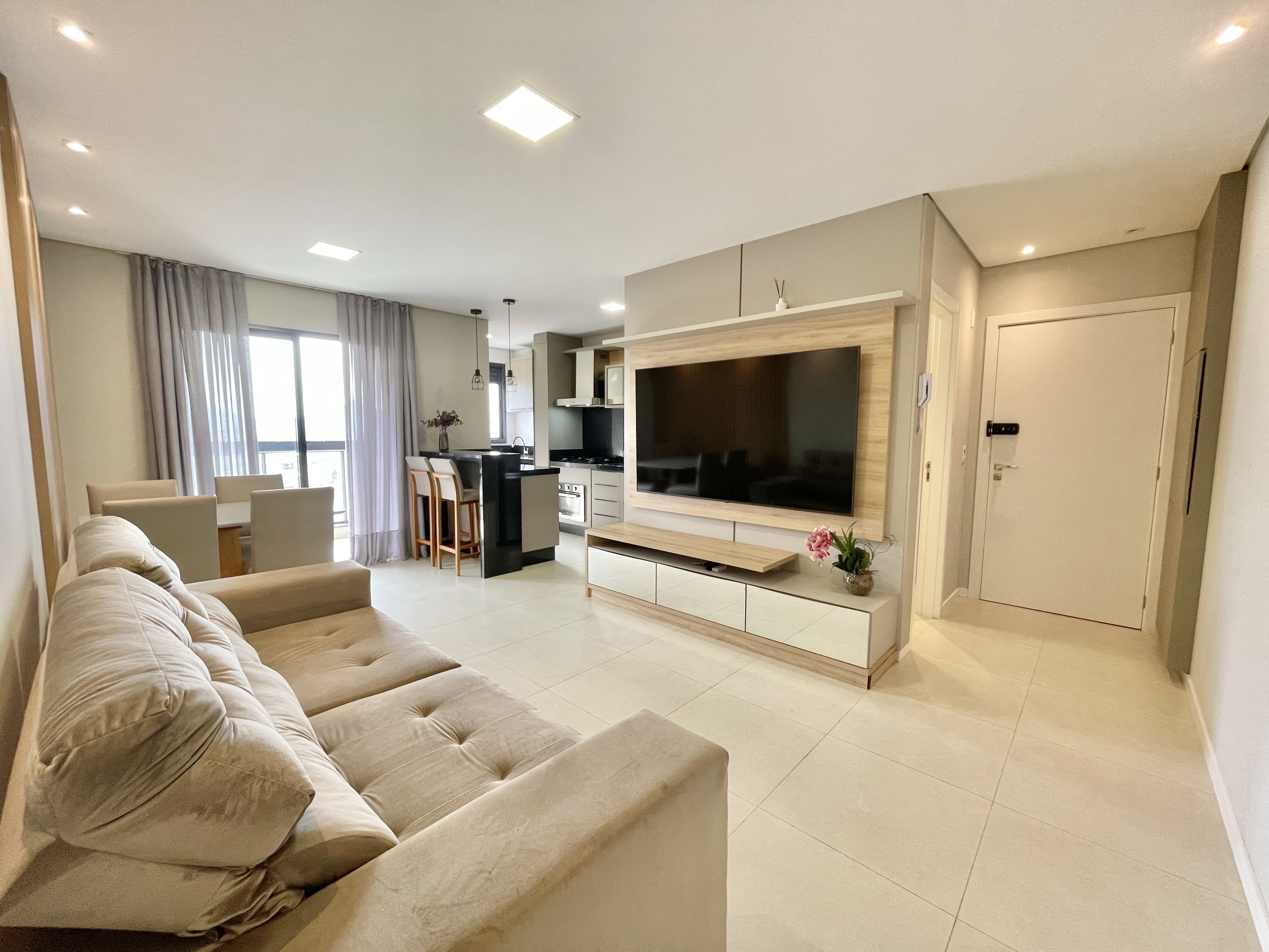 Apartamento à venda 2 suítes no Centro