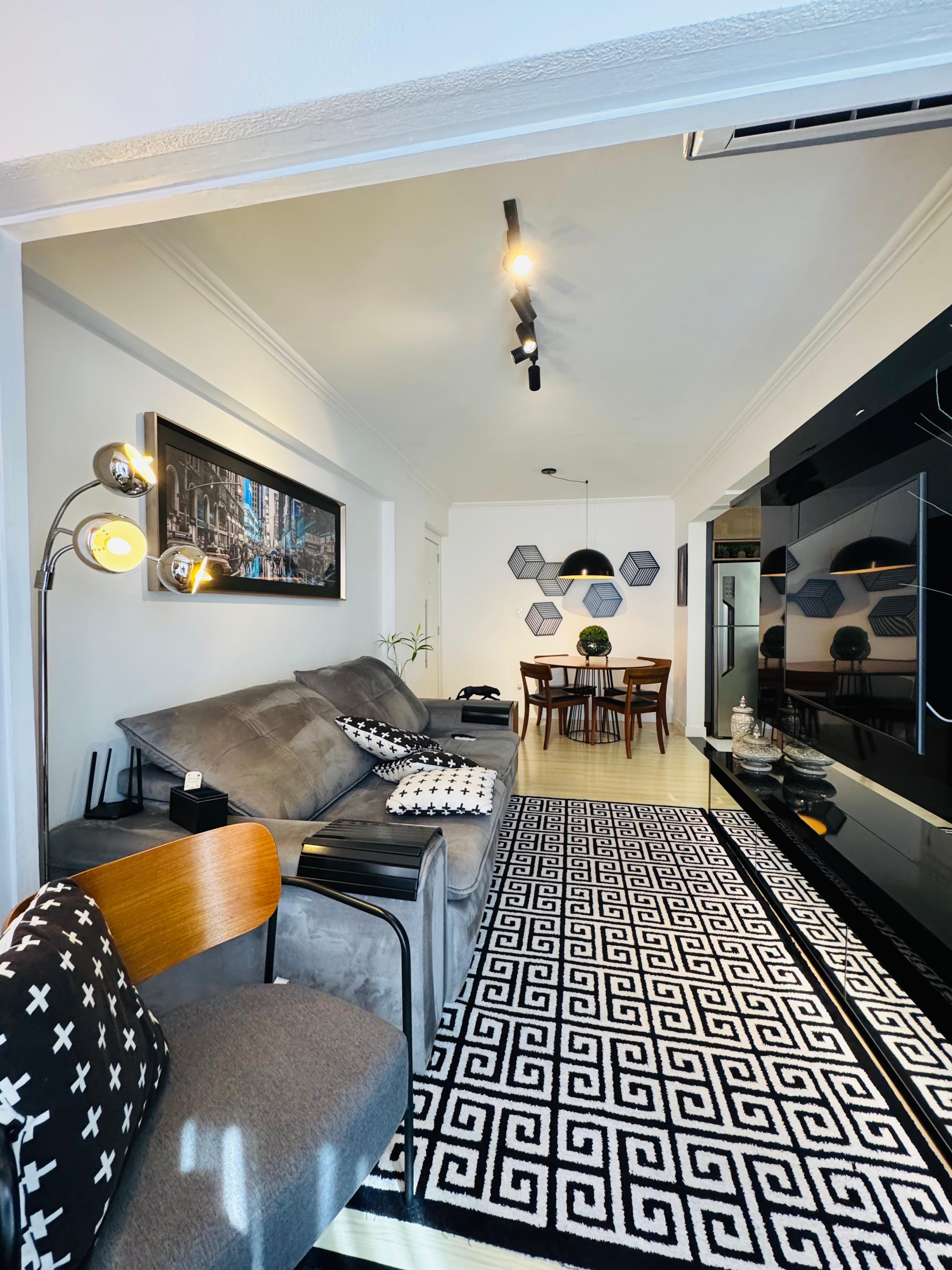 Apartamento à venda 2 dormitórios na Barra Sul