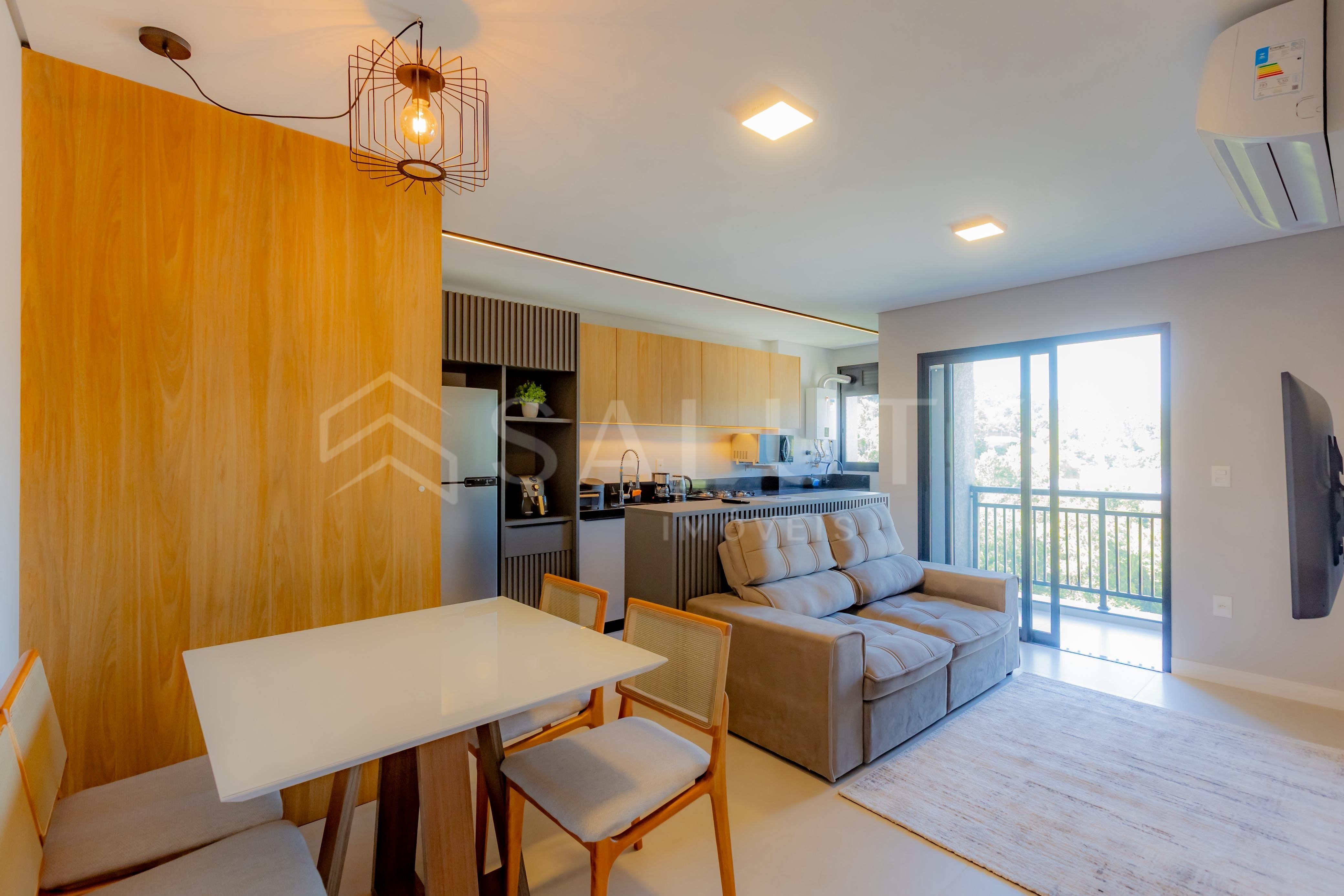 Apartamento 2 dormitórios em Praia dos Amores Balneário Camboriu