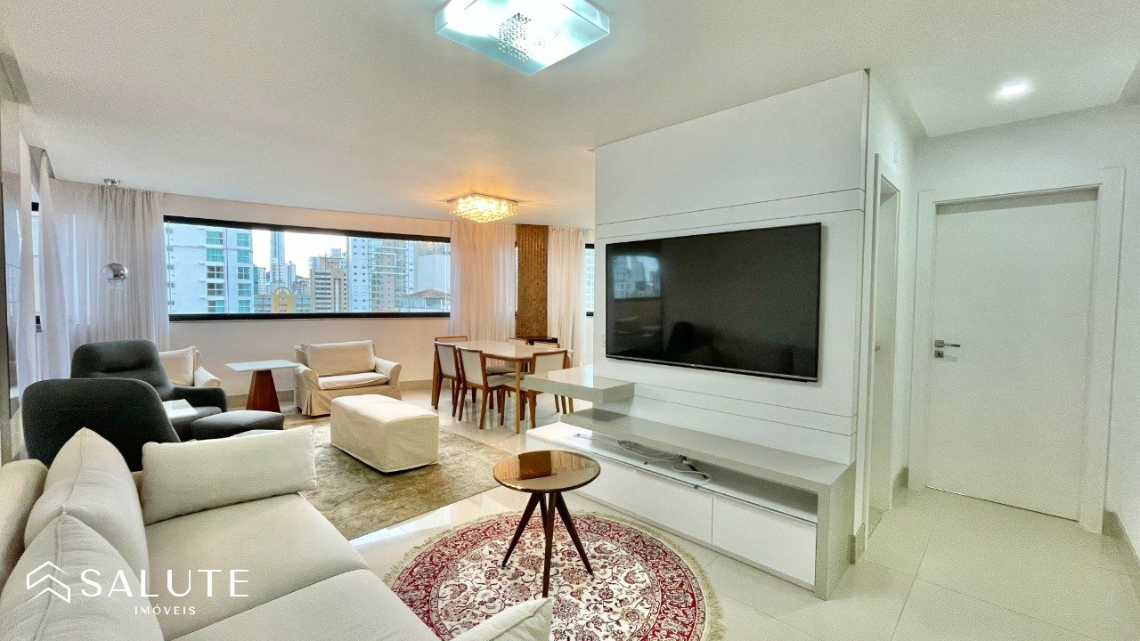 Apartamento aluguel anual 3 suítes no Centro