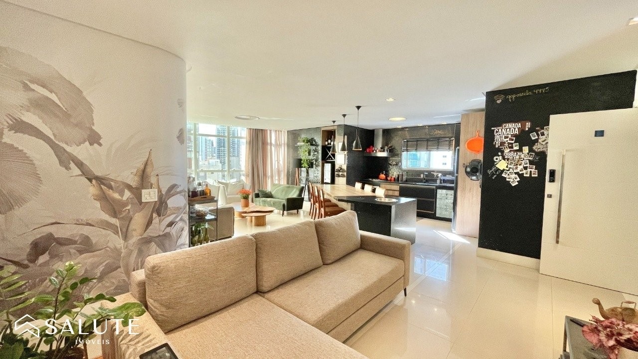 Apartamento à venda 3 suítes na Barra Sul