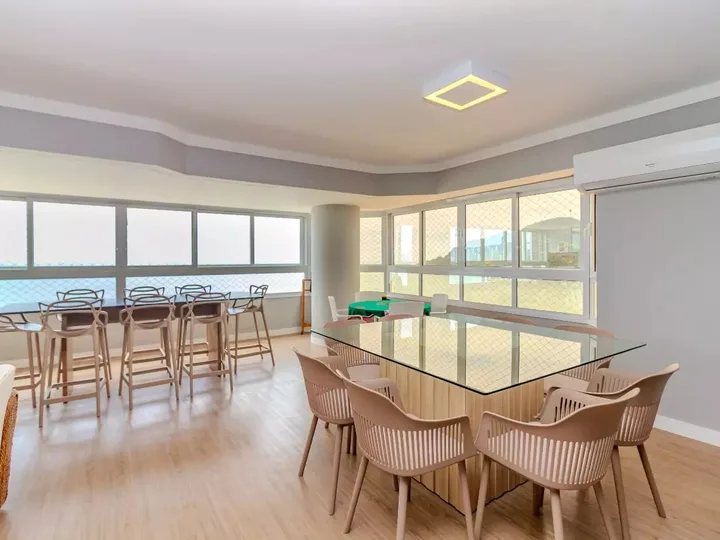 Apartamento à venda 3 suítes na Barra Sul