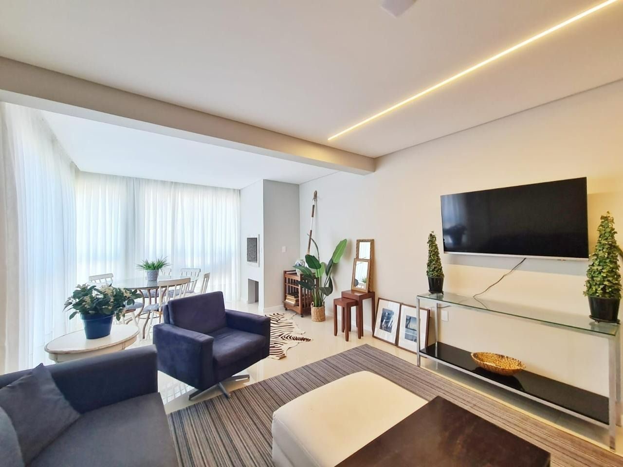 Apartamento à venda 3 suítes no Ariribá