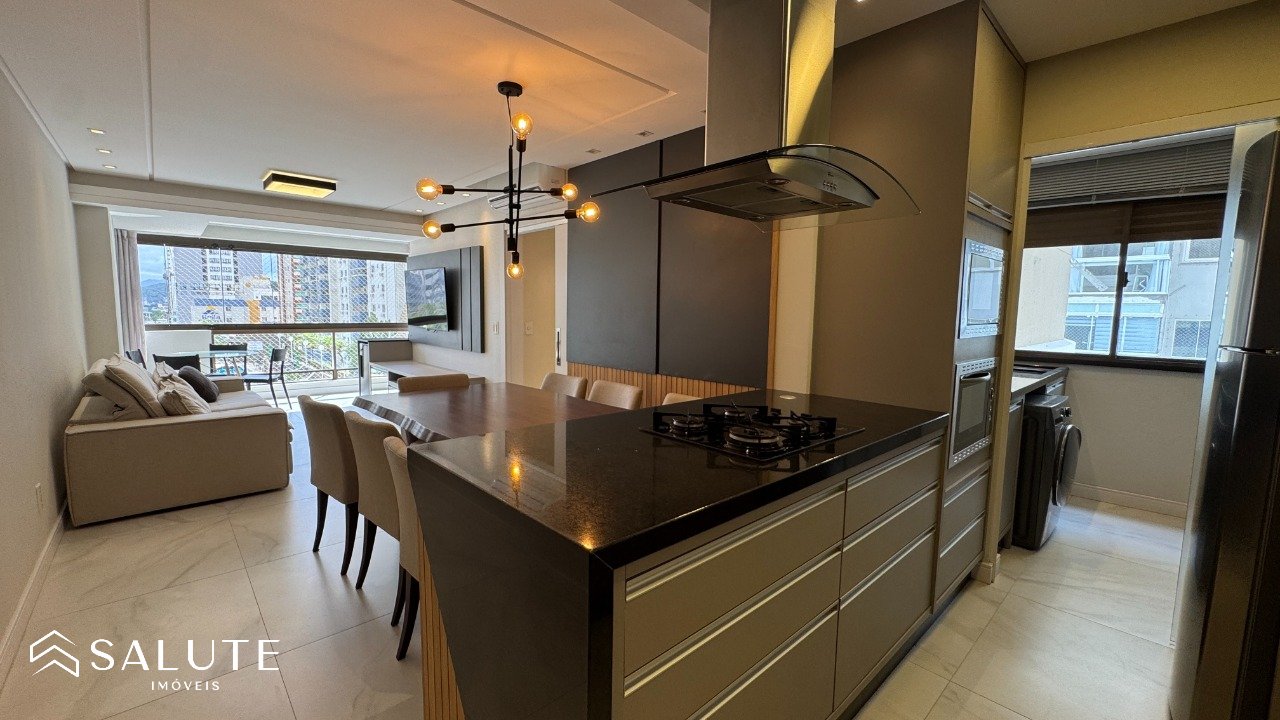 Apartamento à venda 3 dormitórios no Centro