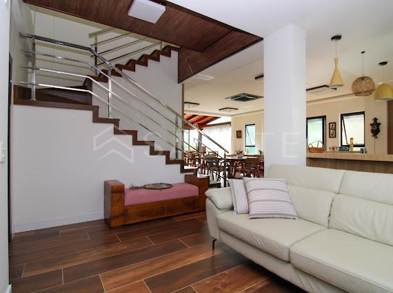 Casa à venda 3 suítes em Itajaí