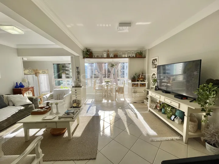Apartamento à venda 3 dormitórios no Centro | Dom Maurício